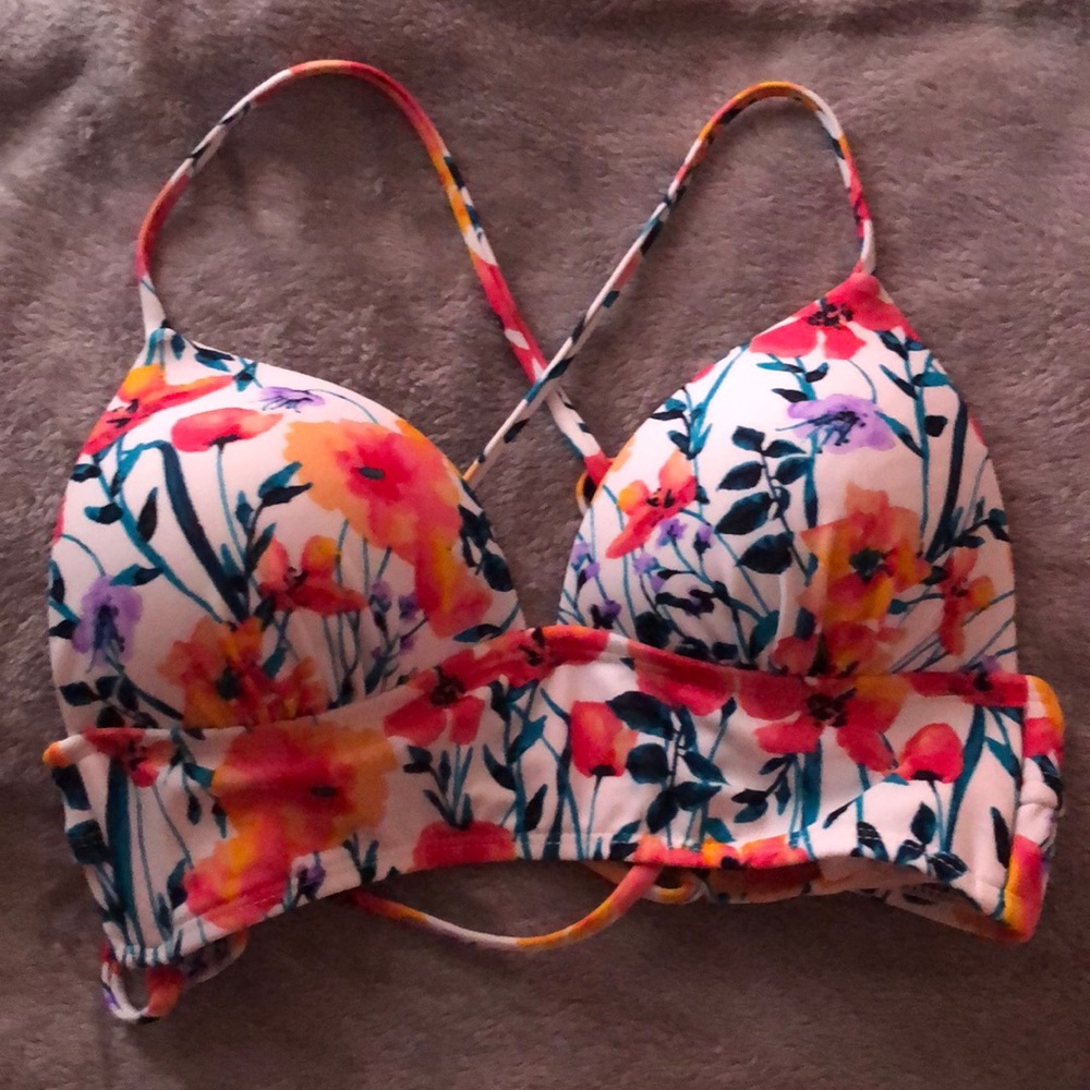 A swim suit top